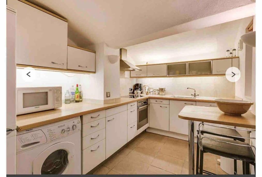 Spacious Flat In The Most Desirable Area Of Лондон Екстериор снимка